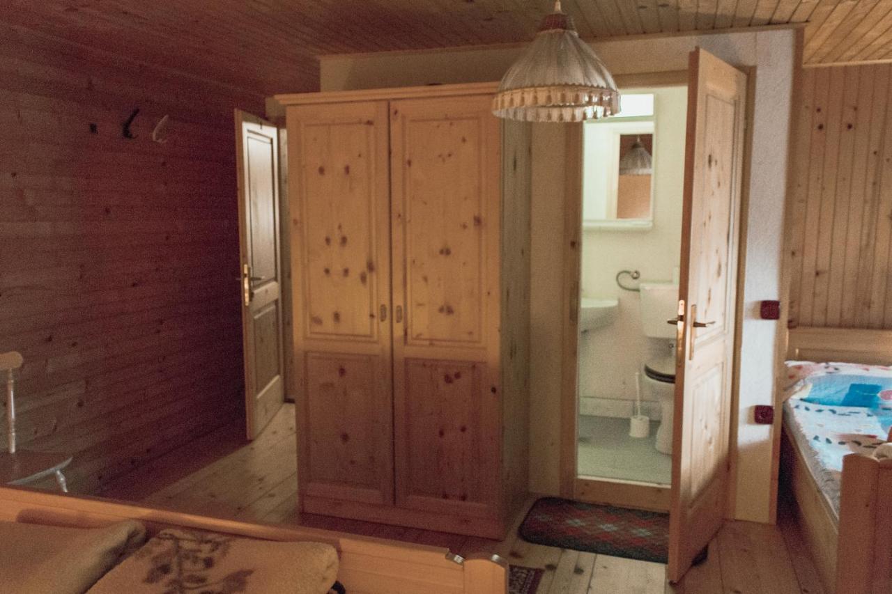 Penzijon Urbanc Bed & Breakfast Lovrenc na Pohorju Exterior foto