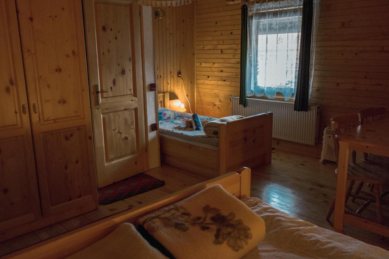 Penzijon Urbanc Bed & Breakfast Lovrenc na Pohorju Exterior foto