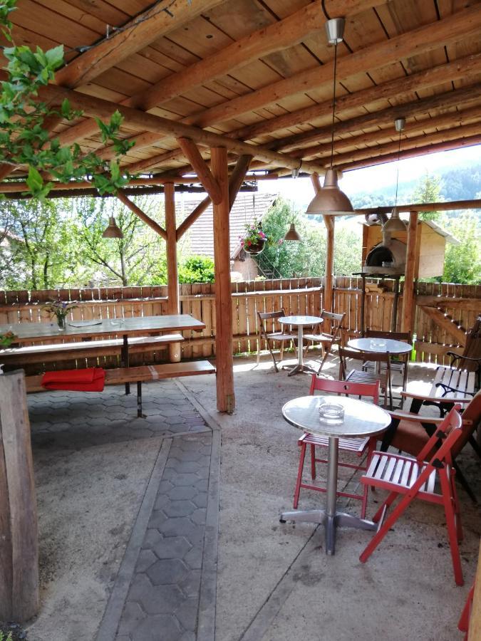 Penzijon Urbanc Bed & Breakfast Lovrenc na Pohorju Exterior foto